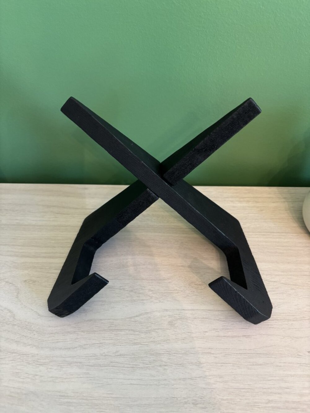 Wooden stand for plates or a cookbook. Black wood. NEW